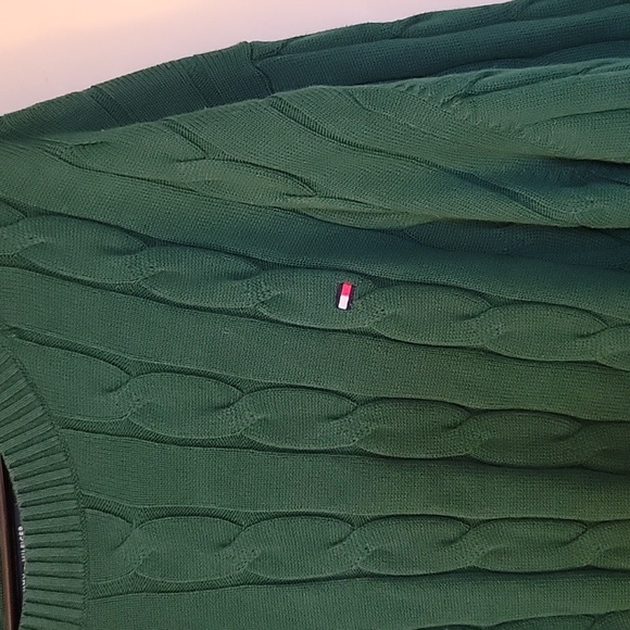 Mens Tommy Hilfiger cable knit crewneck sweater - Picture 3 of 11